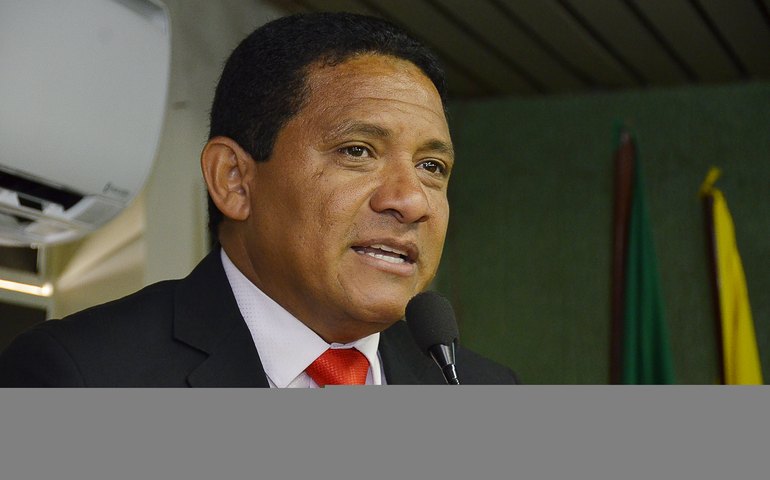 Júlio Cezar organiza grande carreata pró-Benedito de Lira, em Palmeira dos Índios