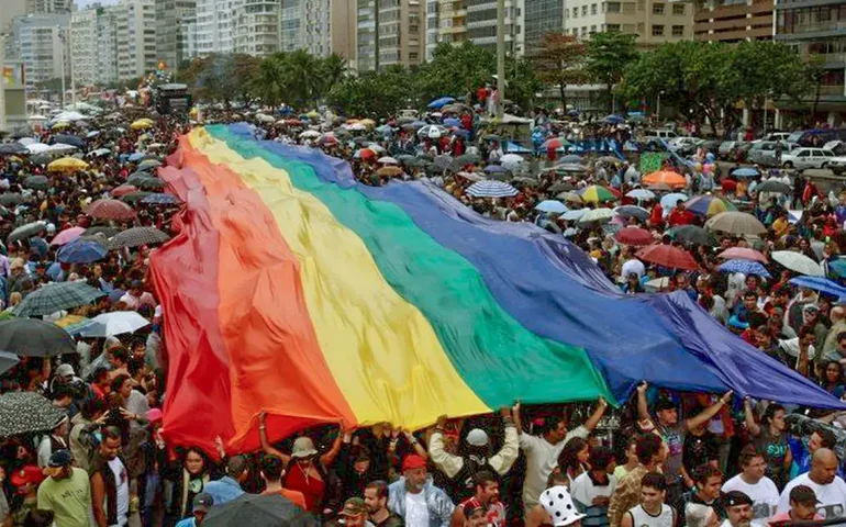 Estudo revela baixa absorção de mão-de-obra de população LGBTQIA+