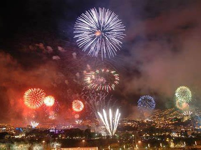 ALE aprova projeto que proíbe venda de fogos de artifício que produzam barulho