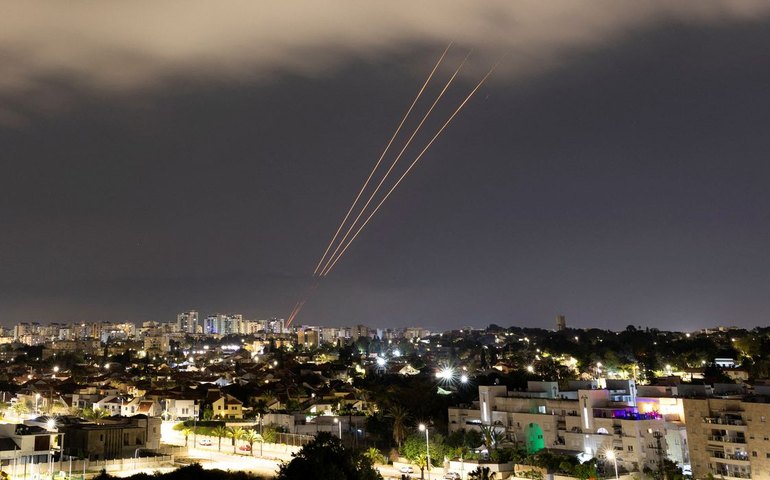 Forças de Defesa de Israel ampliam ataques ao Irã e miram infraestrutura estratégica