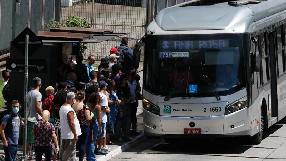 Setor de serviços cresce 0,6% em setembro; oitavo mês seguido de alta