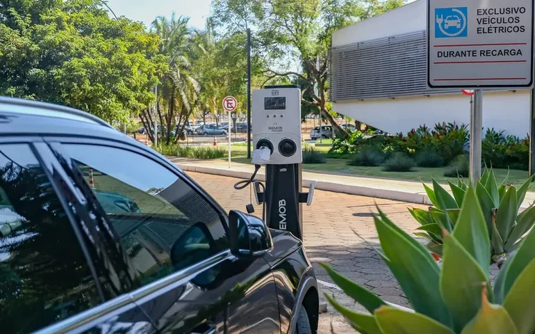 Até locadoras estão desistindo de trabalhar com carros elétricos