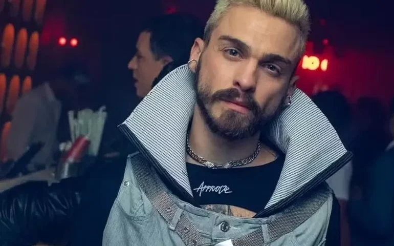 Ator Felipe Selau, ex-“Malhação”, é encontrado morto em apartamento em São Paulo