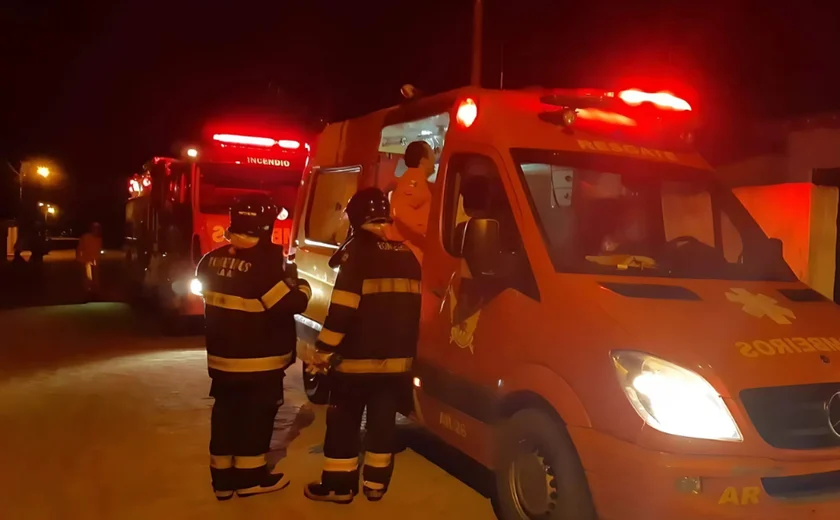 Corpo de Bombeiros atua em ocorrência de incêndio com ar-condicionado em Maceió