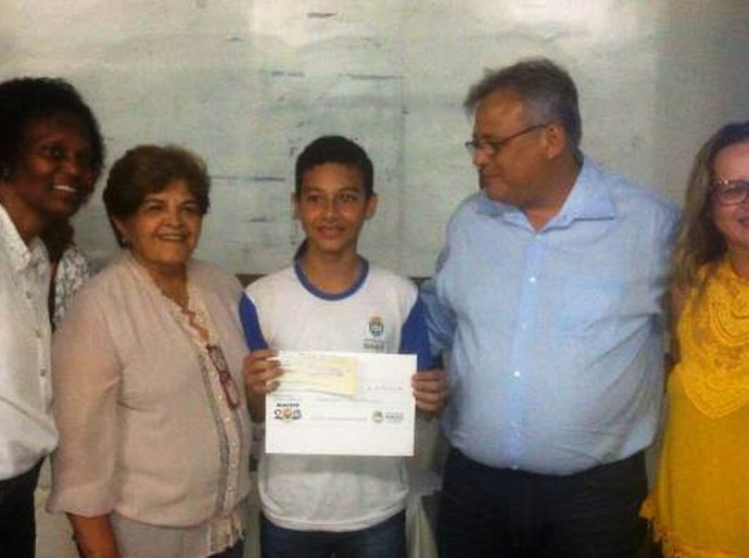 Fátima Santiago participa de entrega de prêmio do Concurso Maceió 200 anos