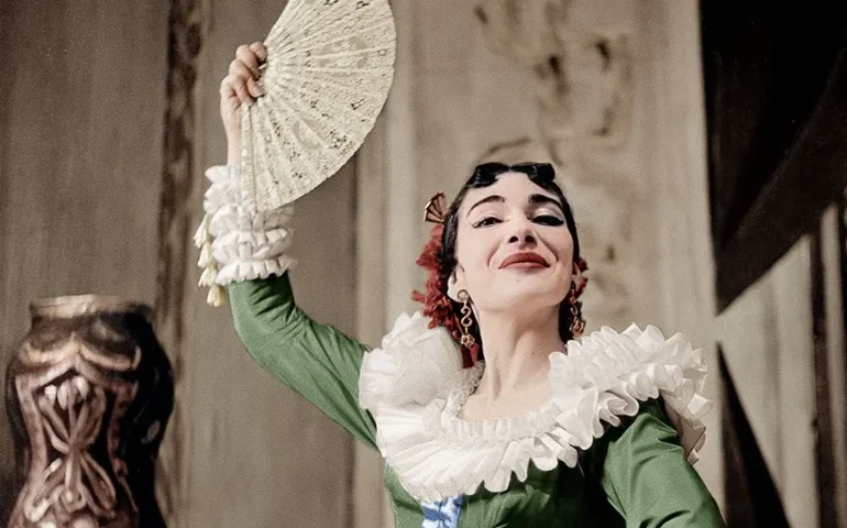 Azeitonas, ópera e neutralidade de carbono: mural de Maria Callas em cidade grega conquista prêmio internacional