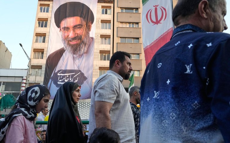 Sheik afirma que iranianos não temem conflitos e reforça união do povo: 'O maior fruto da guerra'