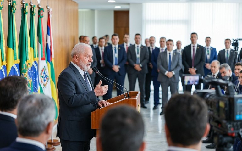 Lula afirma que Ministério da Segurança Pública será recriado se PEC for aprovada