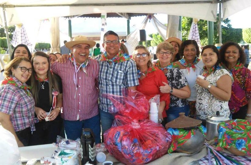 Grupo de idosos de União participa de festa junina promovida pelos Cras