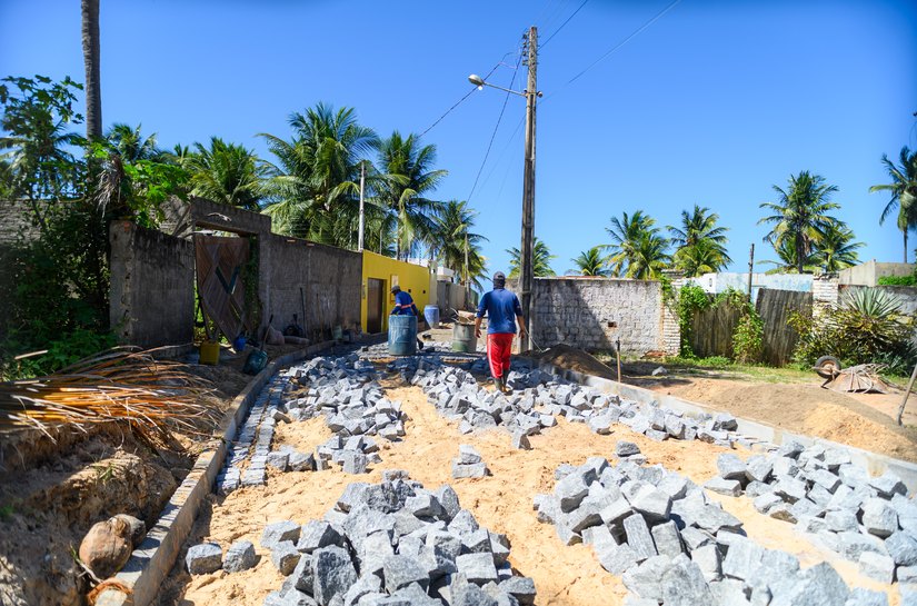 Pavimenta Coruripe chega ao Miaí de Cima e garante mais mobilidade e qualidade de vida para a população