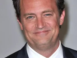 Médico que forneceu cetamina a Matthew Perry é condenado