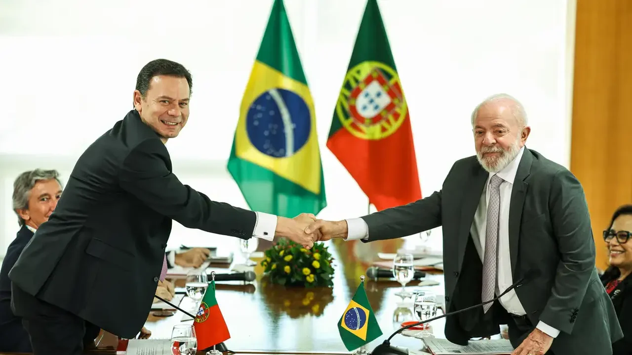 Sinergia entre Brasil e Portugal é promissora a negócios e competitividade, diz premiê
