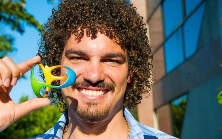 ‘Quero passar minha experiência e ajudar dentro e fora da quadra’, diz Varejão