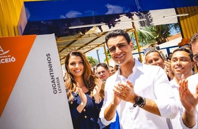 JHC entrega Gigantinhos da Levada e reforça legado para a educação de Maceió