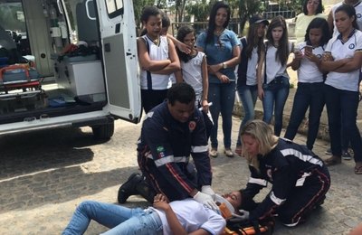 Projeto 'Samu nas Escolas' é apresentado a alunos do interior do Estado