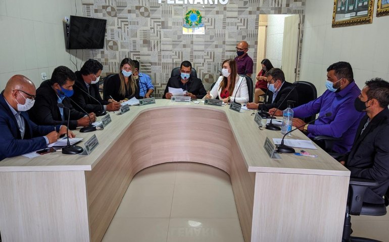 Câmara de Santana do Mundaú aprova PL para obtenção de crédito consignado de servidor