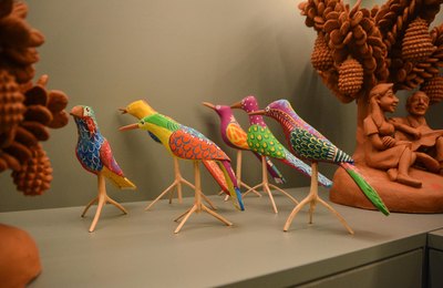 Governo de Alagoas comemora sucesso do artesanato alagoano em Paris