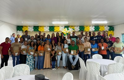 Prefeita Marcela Gomes participa de comemoração pelo dia dos agentes de saúde e de endemias