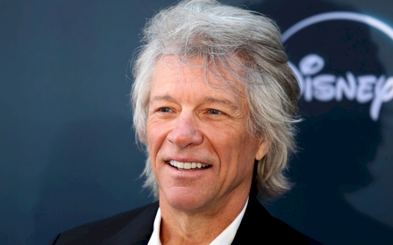 Bon Jovi conta como virou um avô coruja: É loucura, mas é maravilhoso!