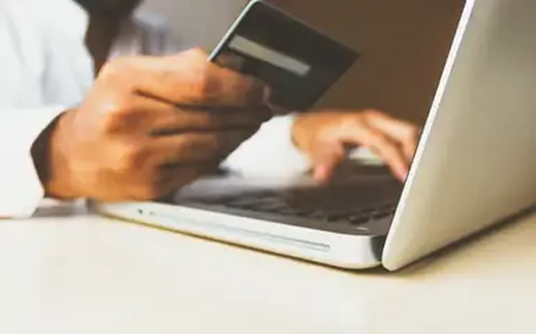 Neurotech: busca por crédito cresce 7% em julho ante junho, mas cai 11% em relação a julho/2023