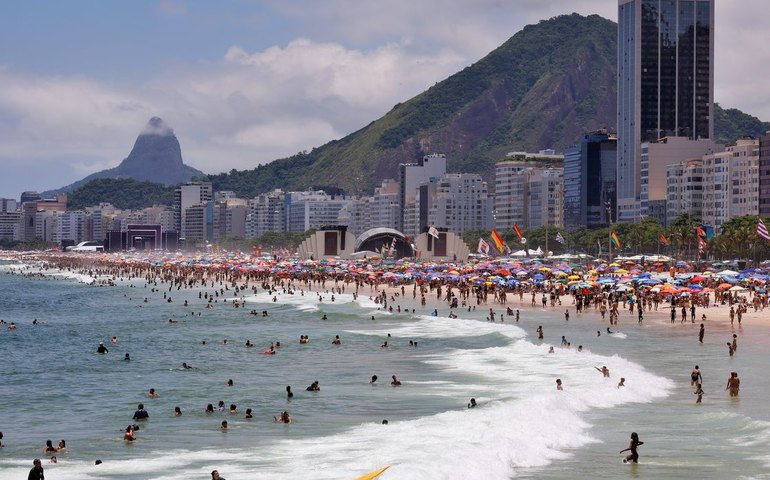 Shows gratuitos agitam Copacabana em janeiro