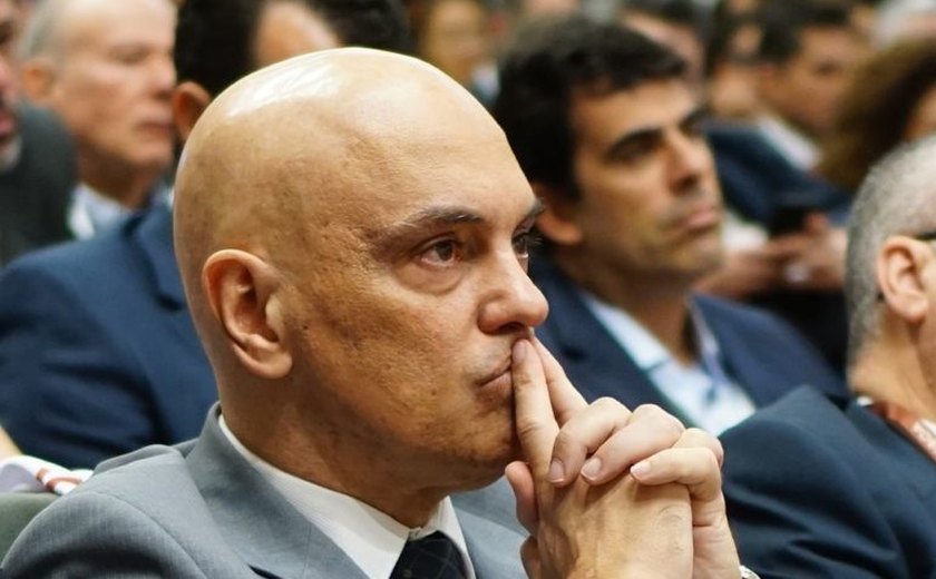 Novo apresenta queixa-crime contra Moraes por falsidade ideológica e formação de quadrilha