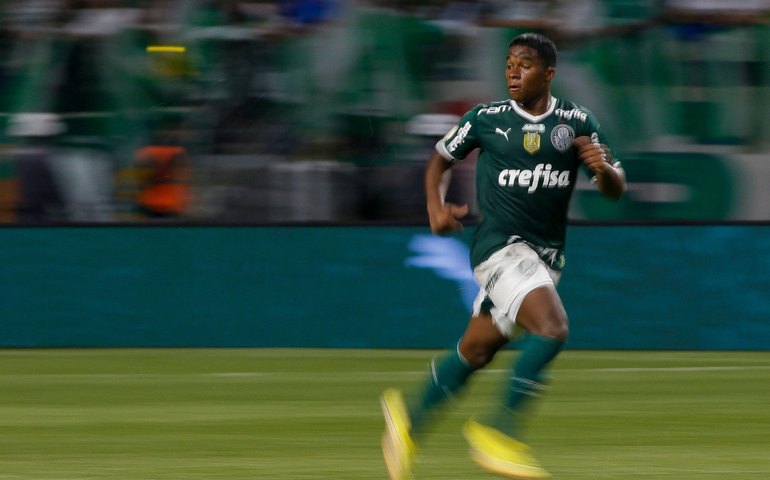 Palmeiras tem economia mensal de mais de R$ 2 milhões com saídas de jogadores