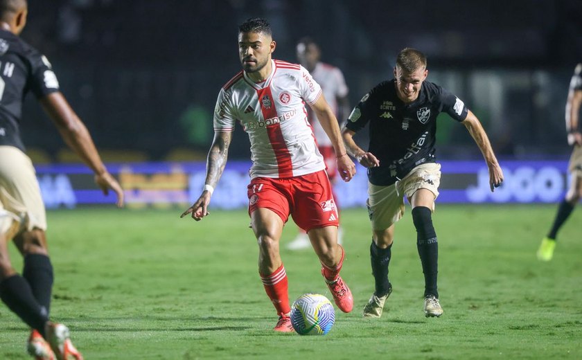 Inter supera Vasco em luta por vaga direta para a Libertadores