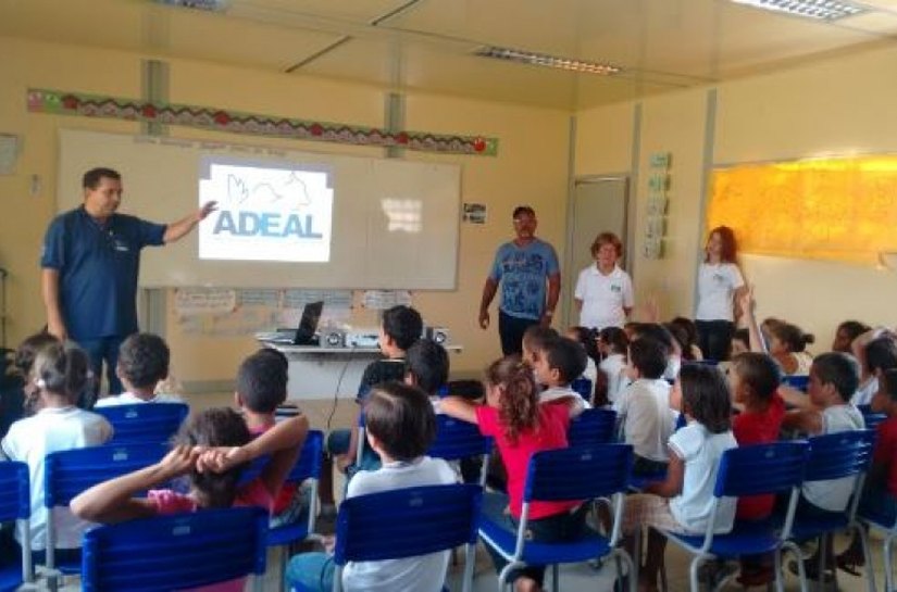 Estudantes de União dos Palmares assistem explanações sobre agrotóxicos