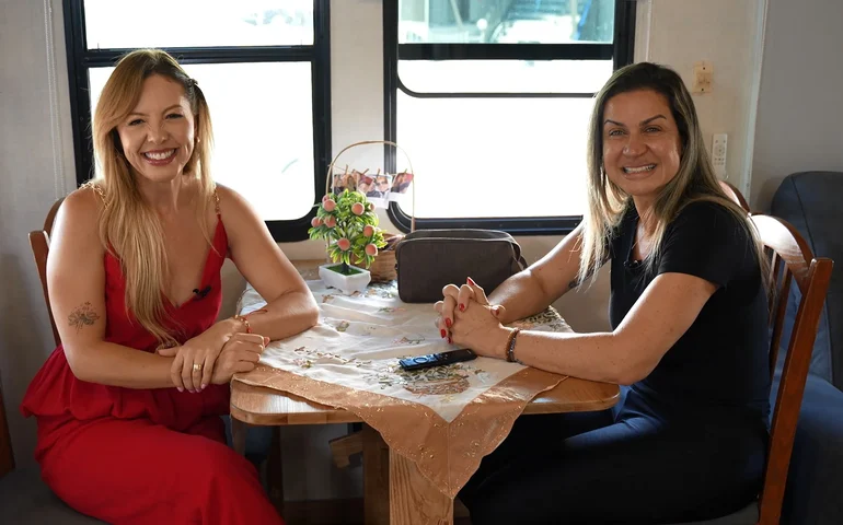 Retratos Femininos apresenta a trajetória de bailarina e artista circense