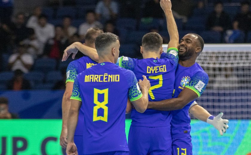 Brasil se garante na final da Copa do Mundo de futsal