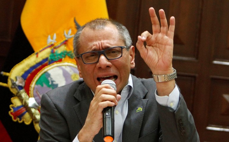 Vice-presidente do Equador ganha fôlego político após manejo de crise