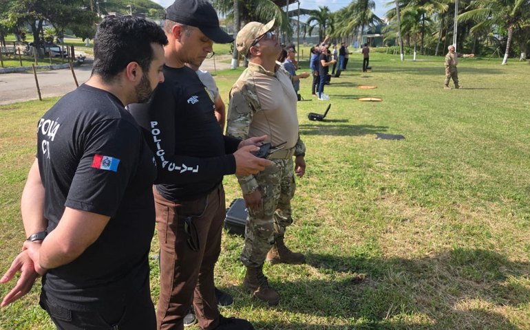 Polícia Civil inicia curso básico de drones para delegacias de homicídio do interior
