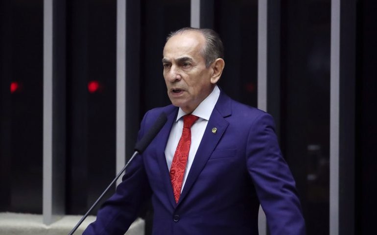 Congresso autoriza recursos no Orçamento para reajuste de servidores do Executivo