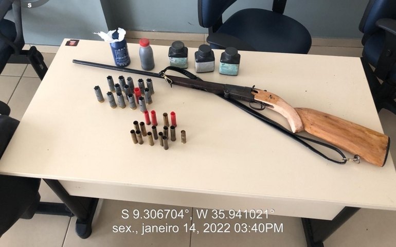 BPA apreende armas de fogo e diversos ilícitos em São José da Laje