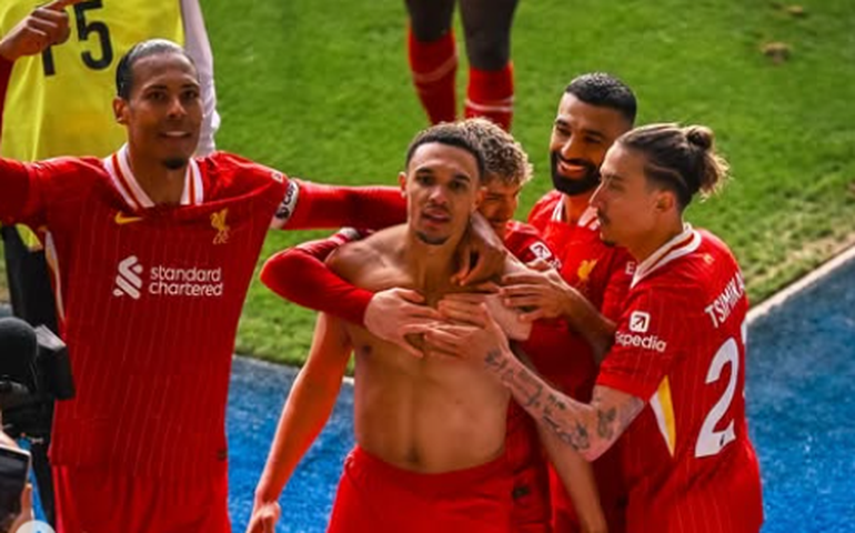 Liverpool ganha, rebaixa o Leicester e pode conquistar o título Inglês sem entrar em campo