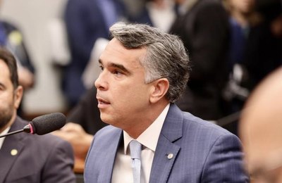 Deputado Rafael Brito integra comissões da educação e do turismo da Câmara