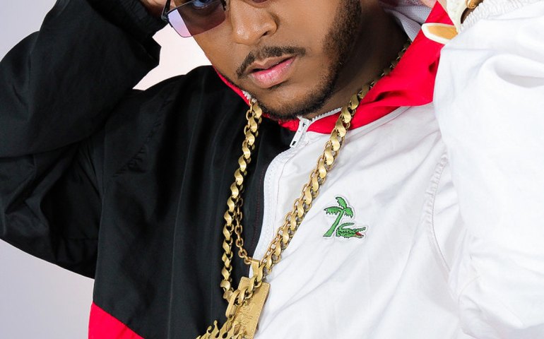 Mc Lipinho Atrevido lança parceria com Mc Reizin na sexta-feira