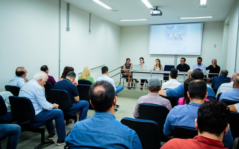 Câmara de Estudos Políticos da Vice-Governadoria promove debate sobre as Eleições 2024
