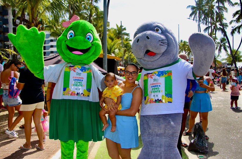 Projeto Nossa Praia promove ação educativa durante prévias carnavalescas em Maceió