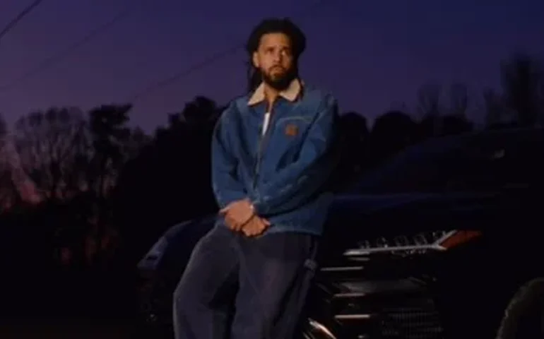 J. Cole encerra passagem pelo basquete chinês após problema com visto