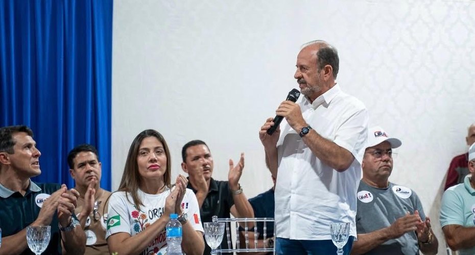 Em Olho D’Água das Flores, Antonio Albuquerque defende união política para ampliar ações no município
