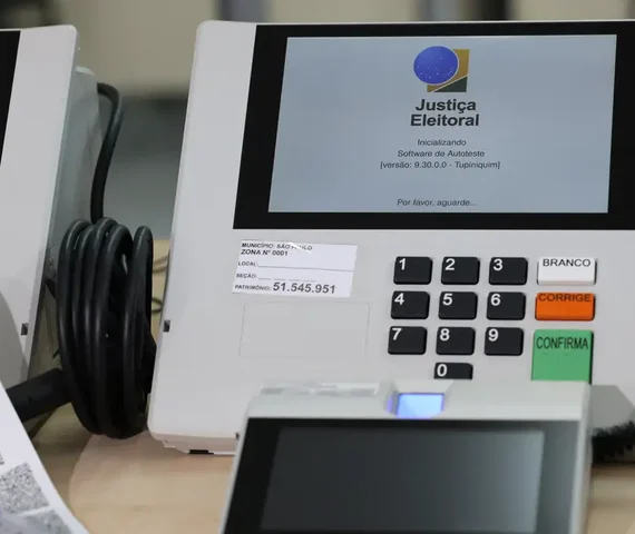 TSE propõe novas regras e recebe sugestões sobre eleições de 2026