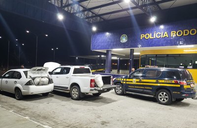 Operação integrada apreende 41 quilos de maconha em dois carros no Sertão