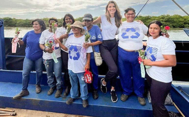 Primeira-dama Marina Candia participa de ação de limpeza na Lagoa Mundaú