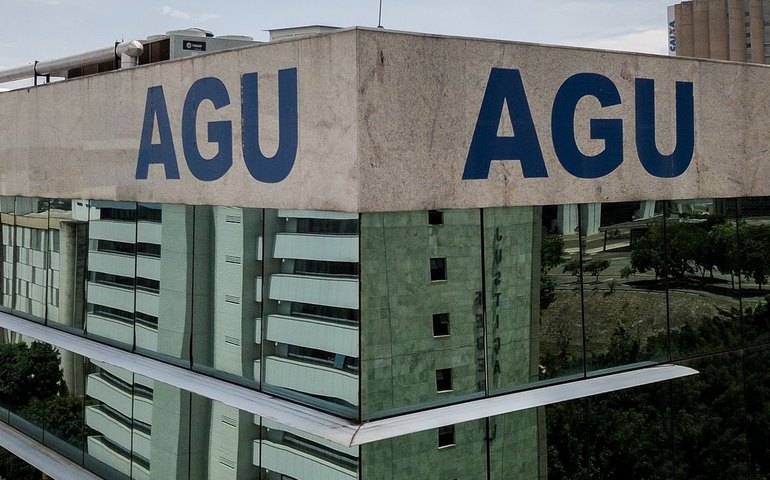 AGU recorre para anular suspensão da divulgação do bloco 4 do CNU