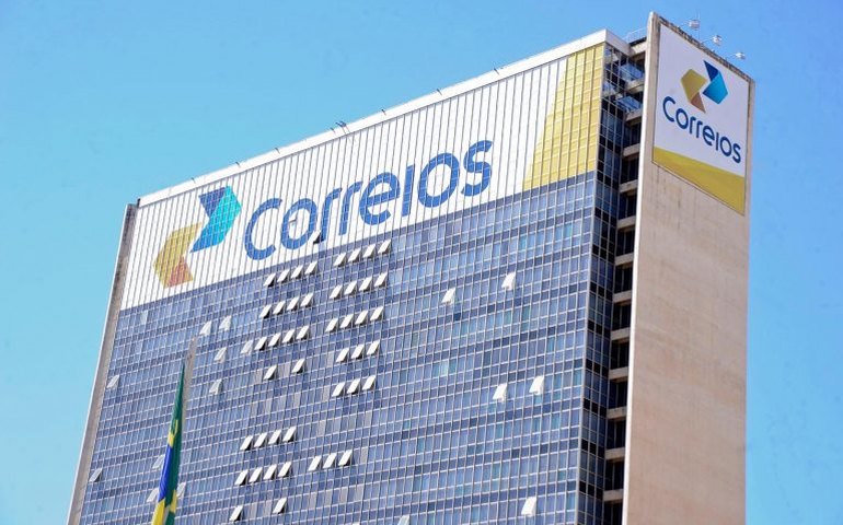 Correios querem levantar R$ 10 bilhões e planejam demissão de 10 mil pessoas