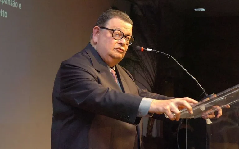 Delfim Netto apoiou e participou da reunião do AI-5, que ampliou a repressão na ditadura 