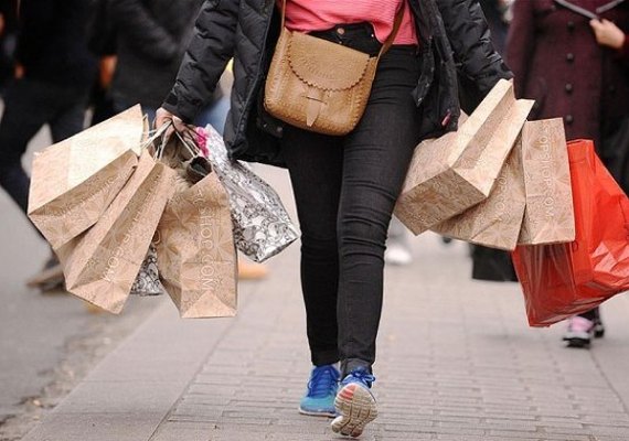 Intenção de Consumo das Famílias avança 1,3% em maio