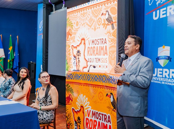 Rodrigo Buarque destaca fortalecimento do SUS durante evento em Roraima